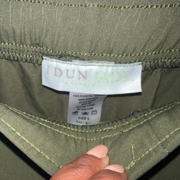 I DUN, OLIVE GREEN PARACHUTE PANTS WITH DRAWSTRING WAIST AND ANKLES SIZE LARGE - Picture 8 of 9